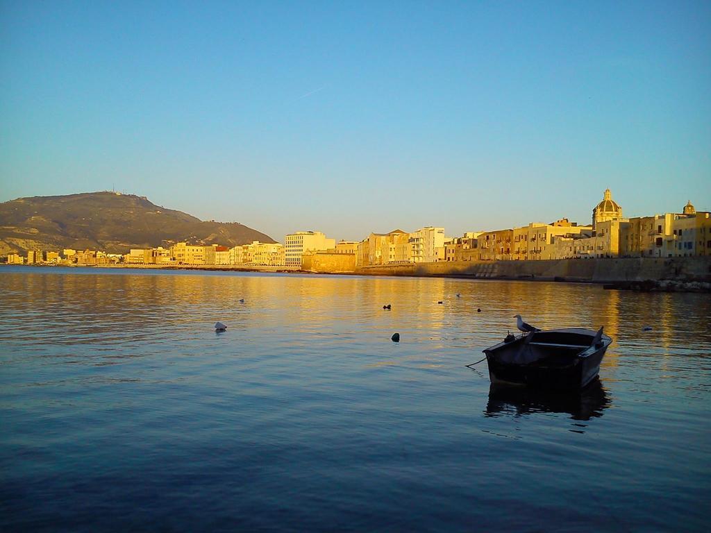 Sea&Sun Apartments Trapani Luaran gambar